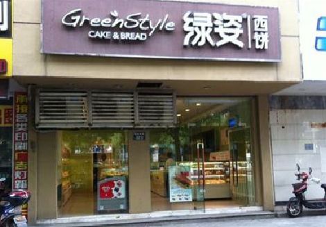 东兴门头招牌设计小技巧。